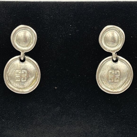 Givenchy Vintage 4G Logo Earrings Pierced Drop Medallion Brushed Silver Dangle - Picture 1 of 7